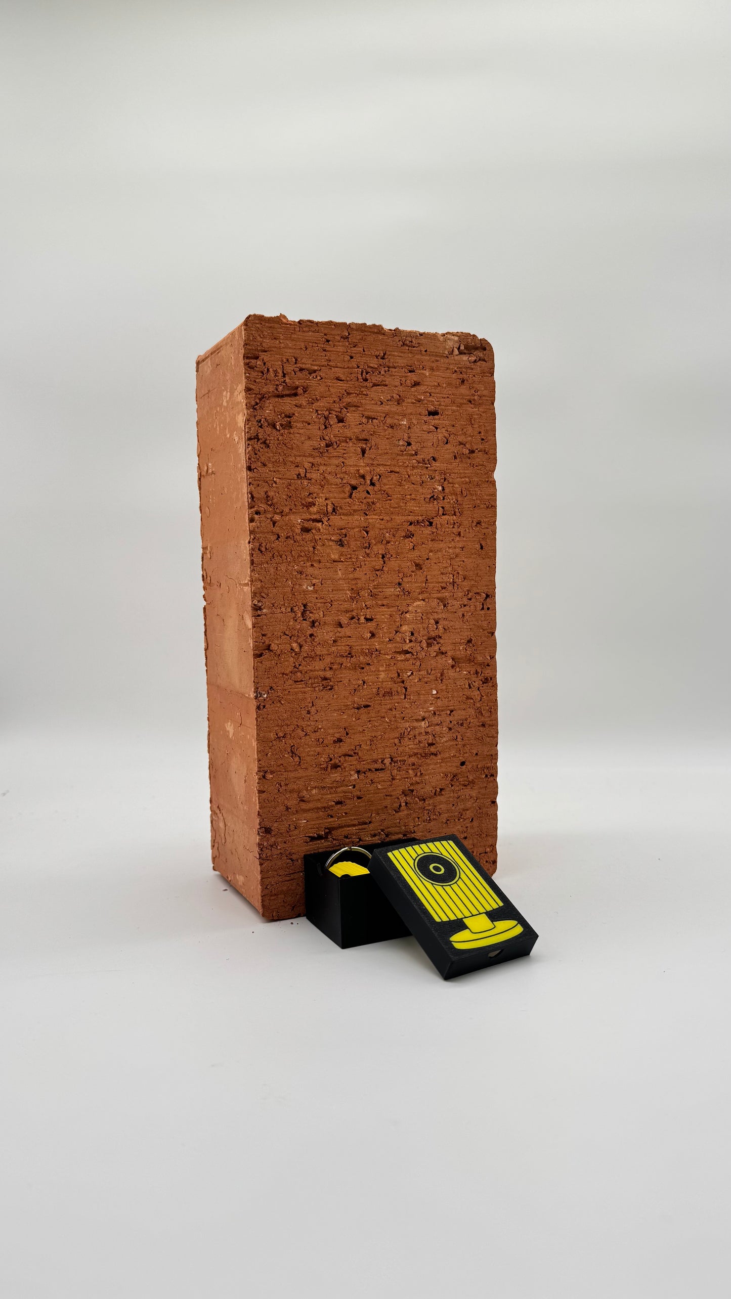 NY FatCaps – Keychain Duo Box | Yellow / Black